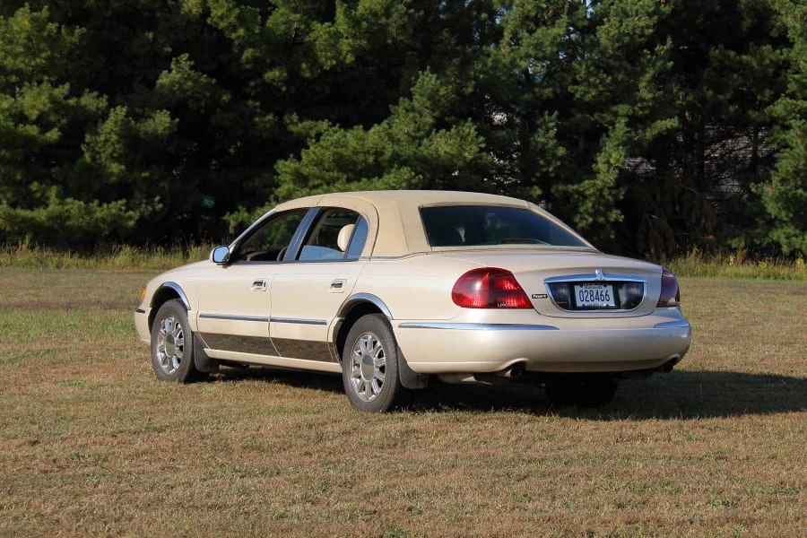 2000 Lincoln Continental 9th Gen - Image 10 of 27