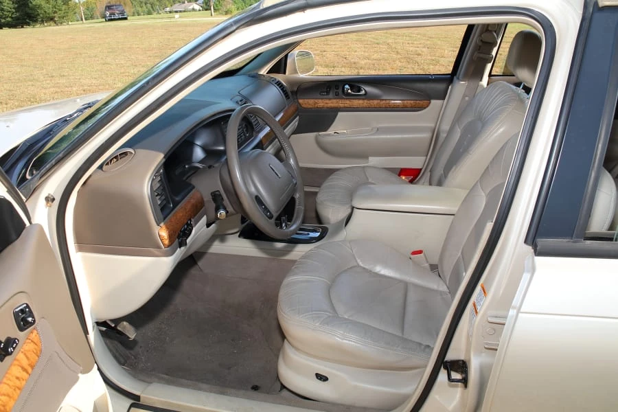 2000 Lincoln Continental 9th Gen - Image 14 of 27