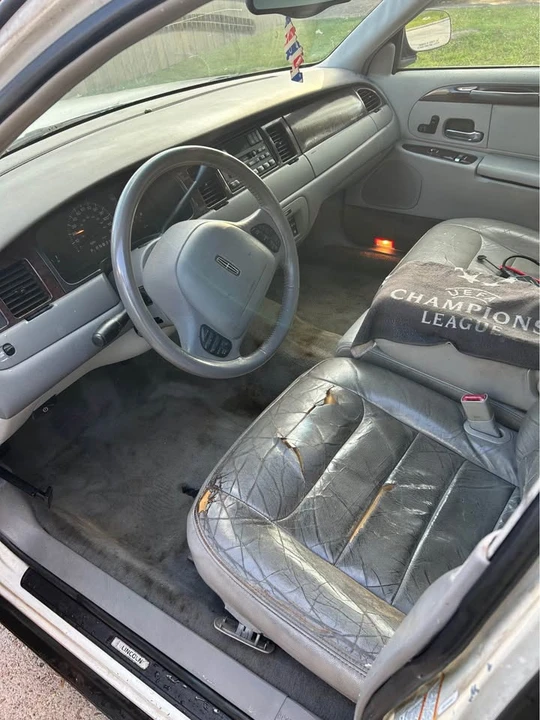 2000 Lincoln Continental 9th Gen - Image 6 of 9