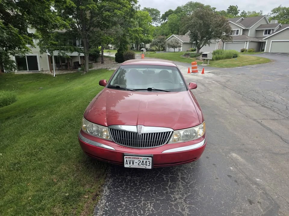 2000 Lincoln Continental 9th Gen - Image 2 of 2