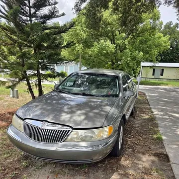2000 Lincoln Continental Sedan 4D