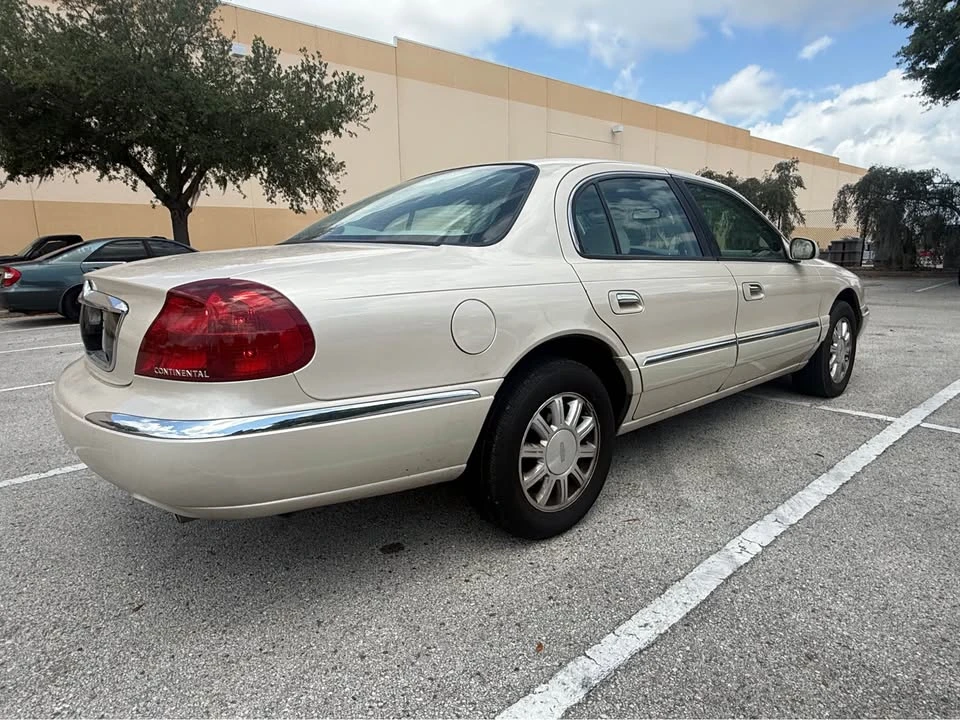 2000 Lincoln Continental 9th Gen - Image 9 of 14