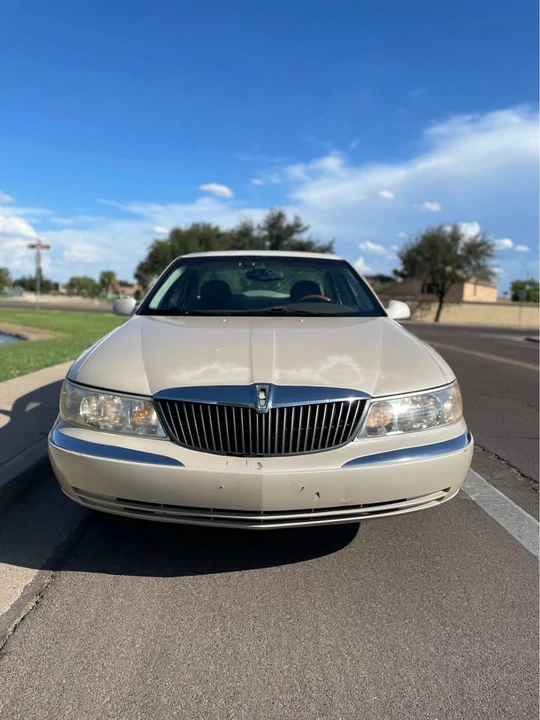2000 Lincoln Continental 9th Gen - Image 2 of 17