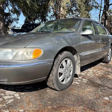 2000 Lincoln Continental Sedan