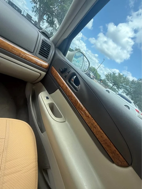 2000 Lincoln Continental 9th Gen - Image 10 of 13