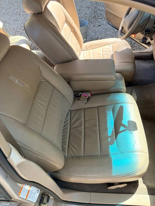 2000 Lincoln Continental 9th Gen - Image 3 of 16