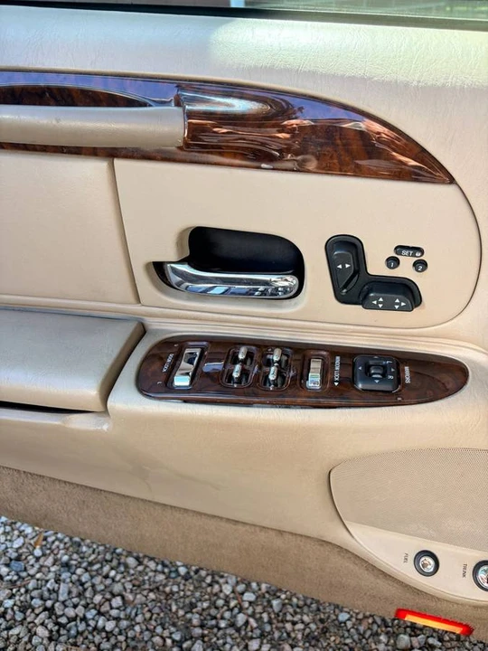 2000 Lincoln Continental 9th Gen - Image 7 of 16