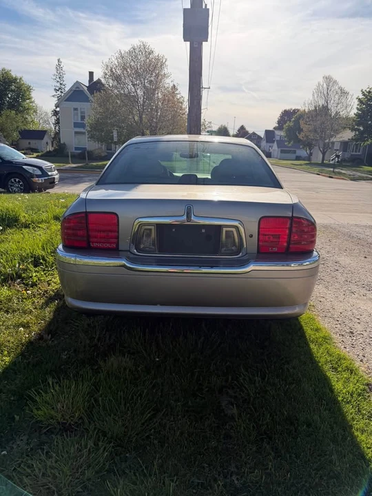 2000 Lincoln LS - Image 4 of 6