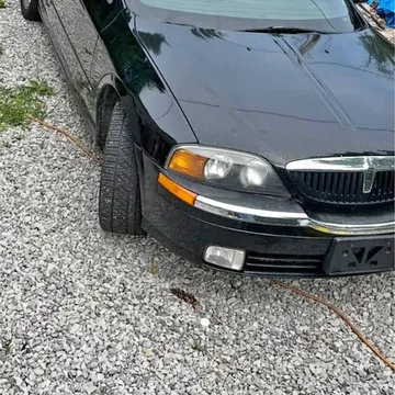 2000 Lincoln LS V8 Sedan 4D