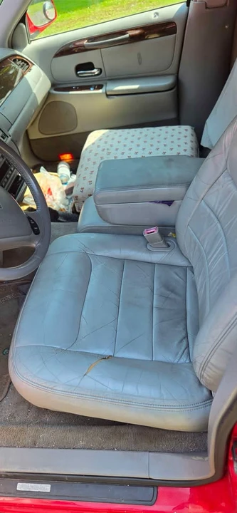 2000 Lincoln Continental 9th Gen - Image 7 of 9