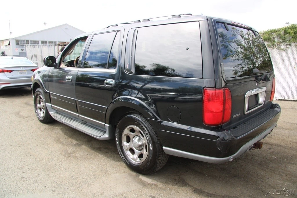 2000 Lincoln Navigator 1st Gen - Image 5 of 21