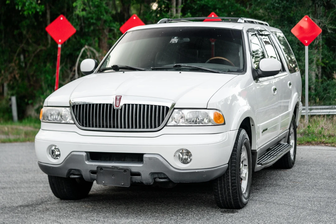 2000 Lincoln Navigator 1st Gen - Image 6 of 31