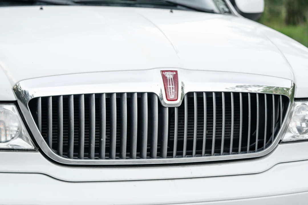 2000 Lincoln Navigator 1st Gen - Image 30 of 31