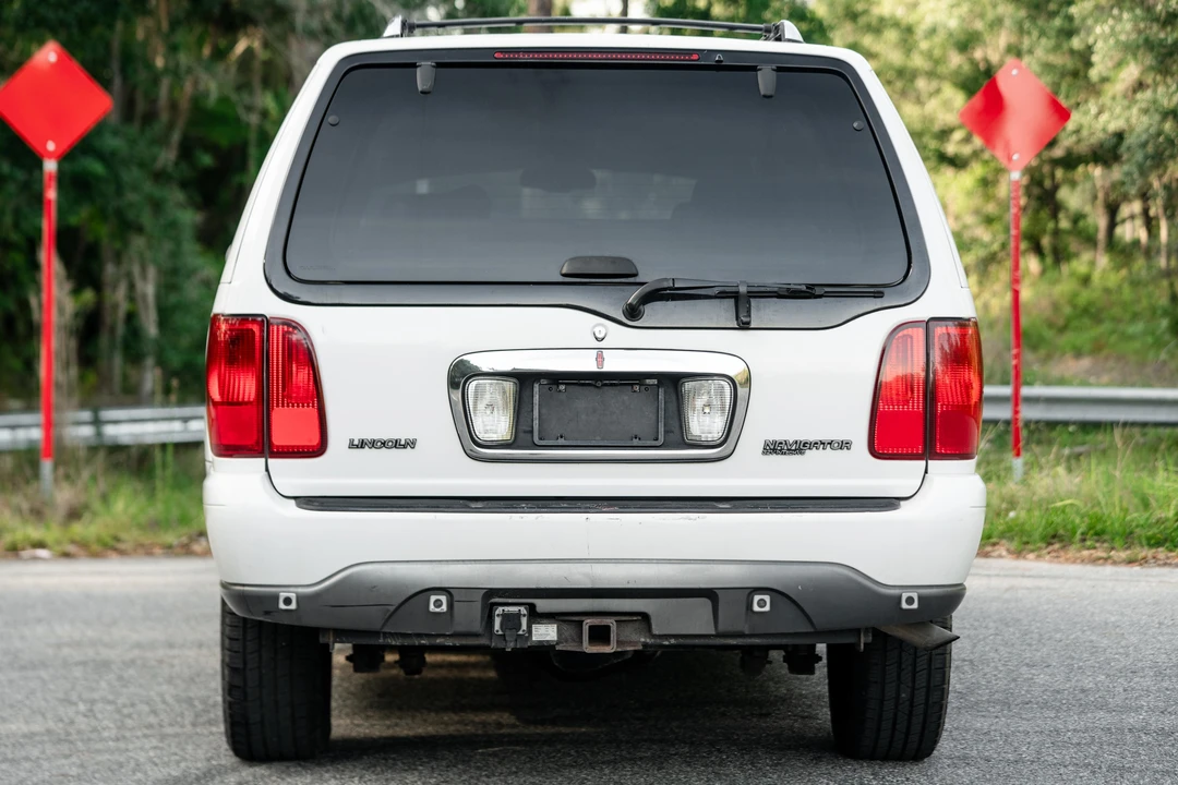 2000 Lincoln Navigator 1st Gen - Image 5 of 31