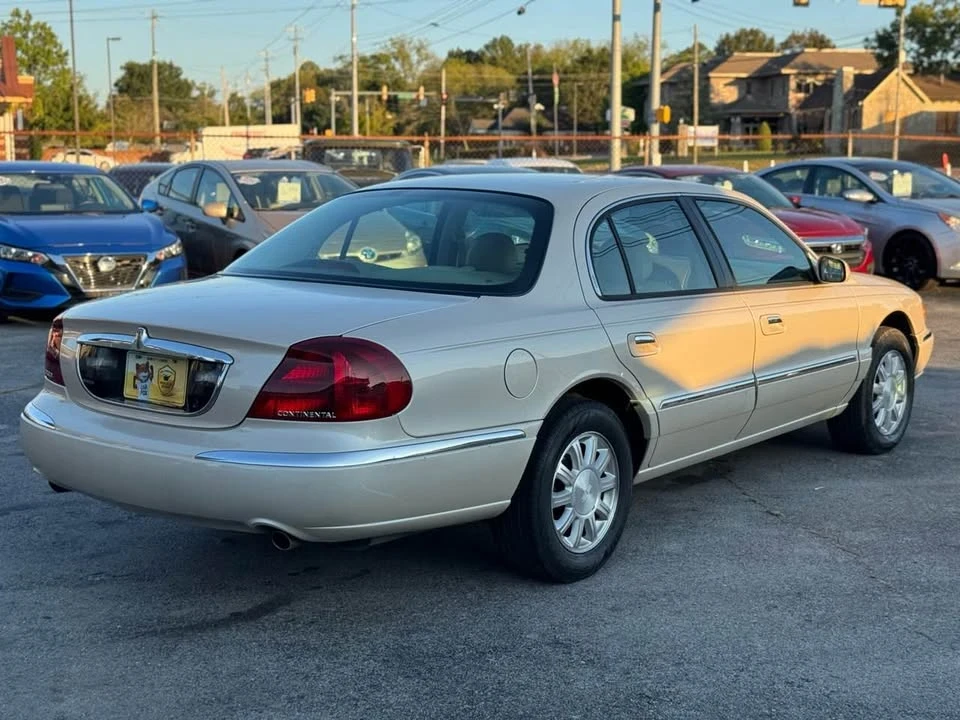 2000 Lincoln Continental 9th Gen - Image 9 of 20