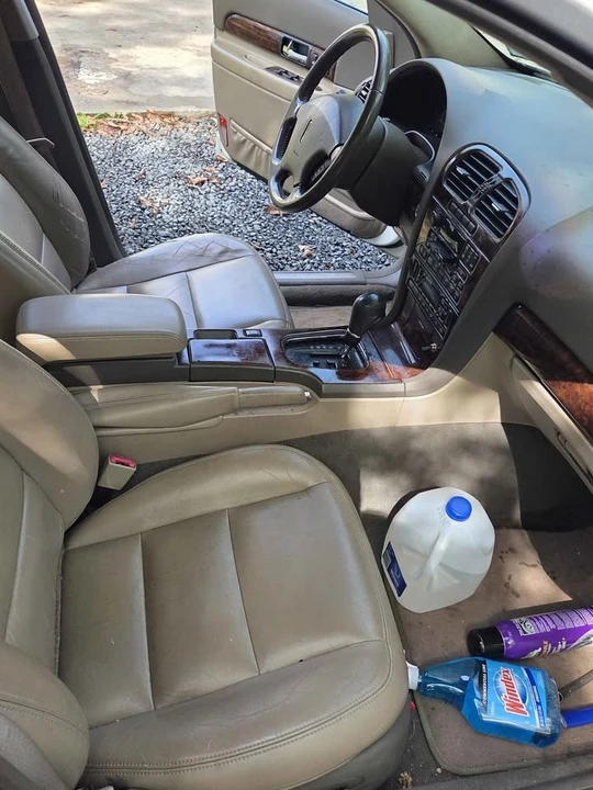 2000 Lincoln LS - Image 3 of 4