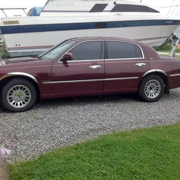 2000 Lincoln Town Car Cartier Edition