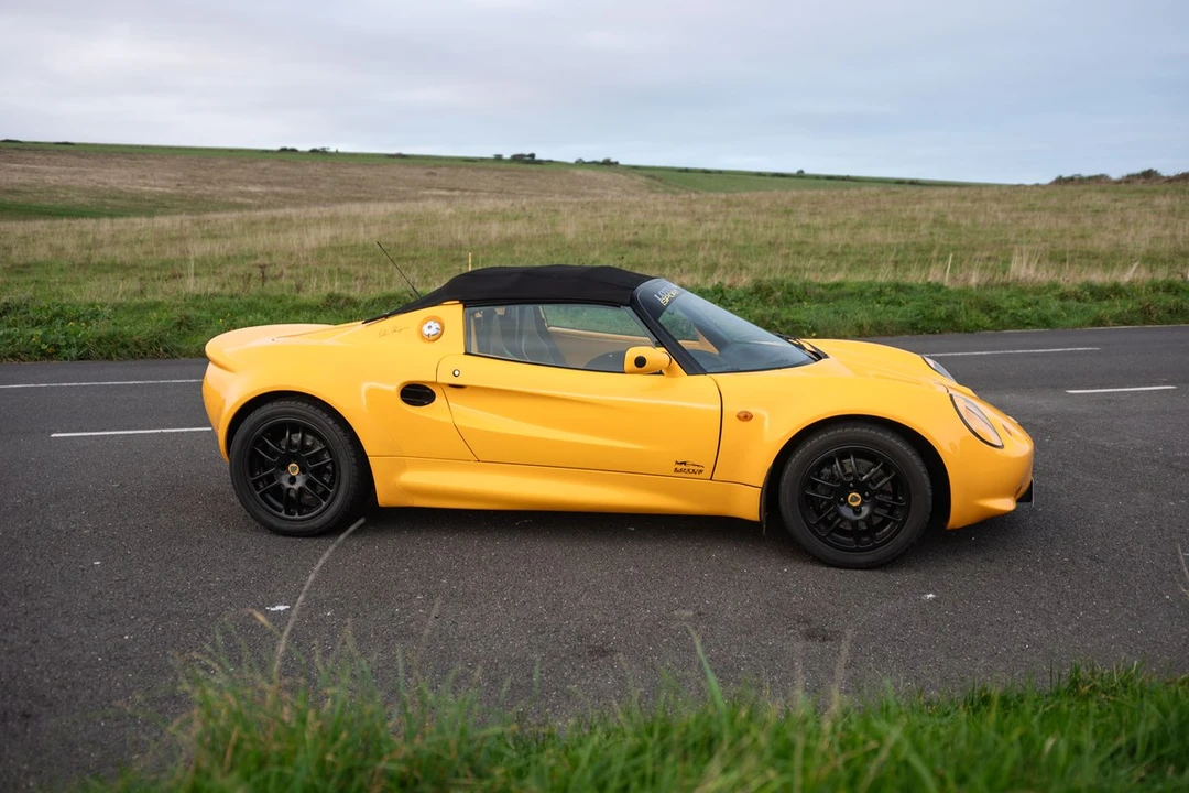 2000 Lotus Elise Series 1 - Image 13 of 30