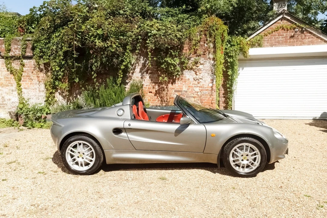 2000 Lotus Elise Series 1 - Image 2 of 30