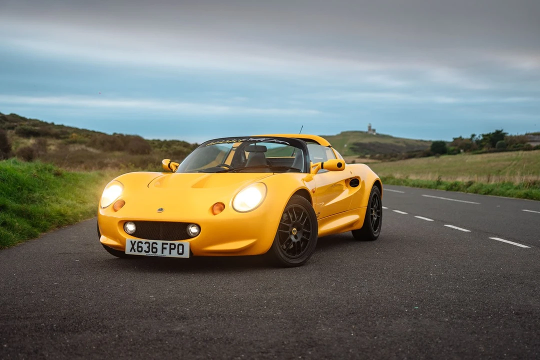 2000 Lotus Elise Series 1 - Image 2 of 30