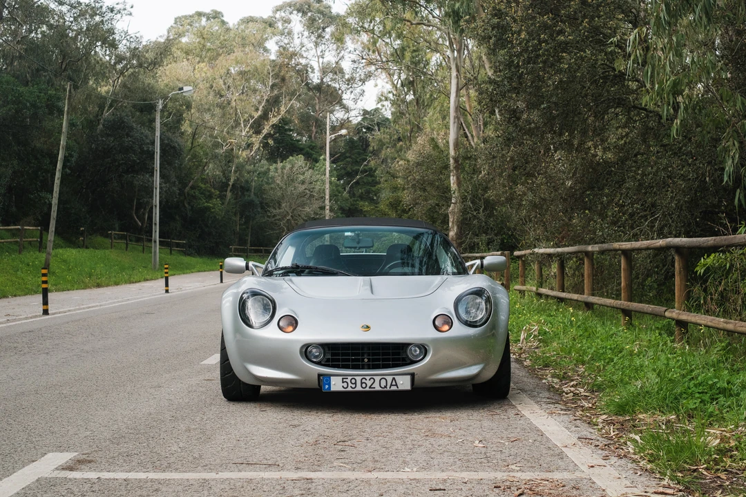 2000 Lotus Elise Series 1 - Image 2 of 31