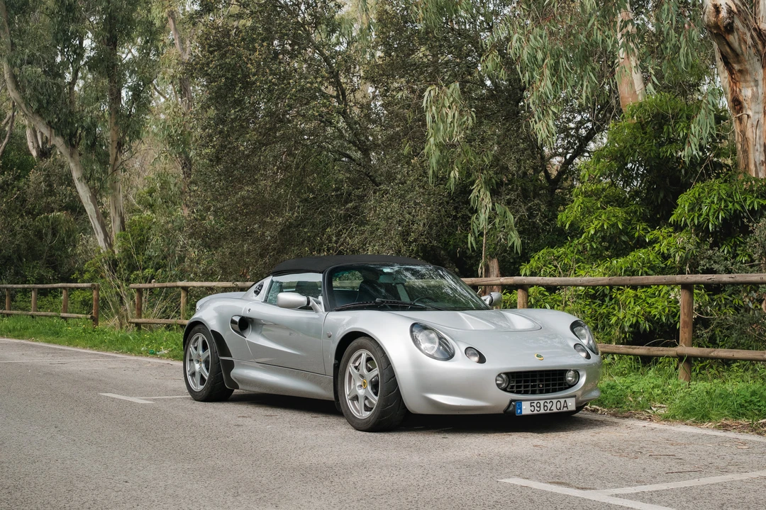 2000 Lotus Elise Series 1 - Image 3 of 31