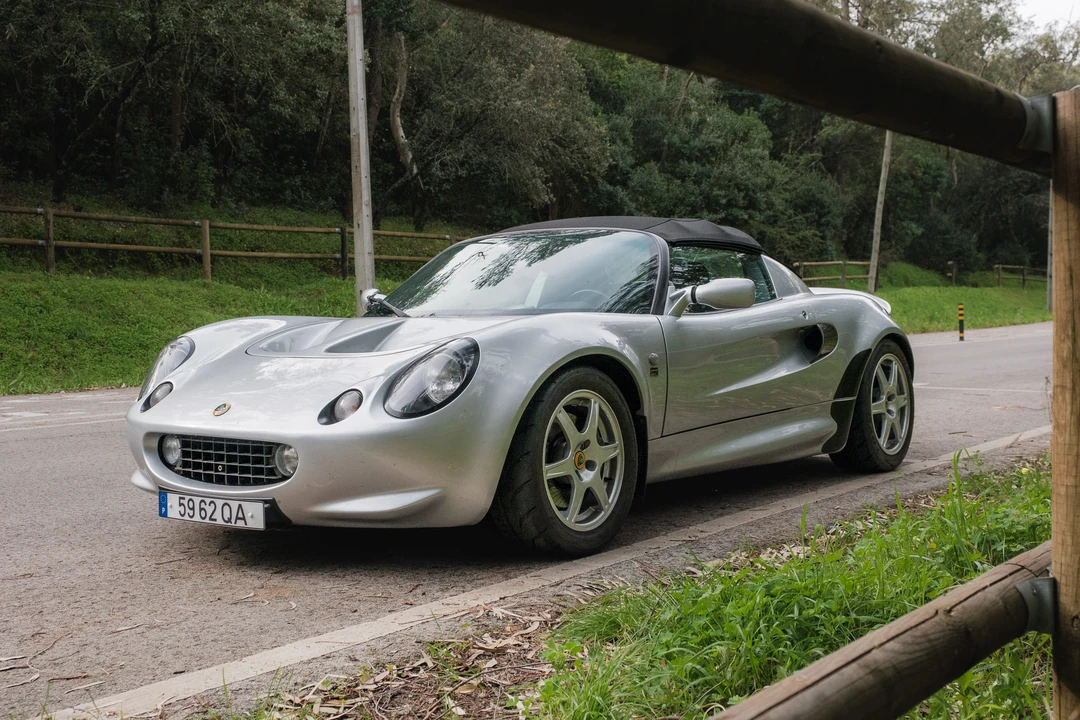 2000 Lotus Elise Series 1 - Image 8 of 31