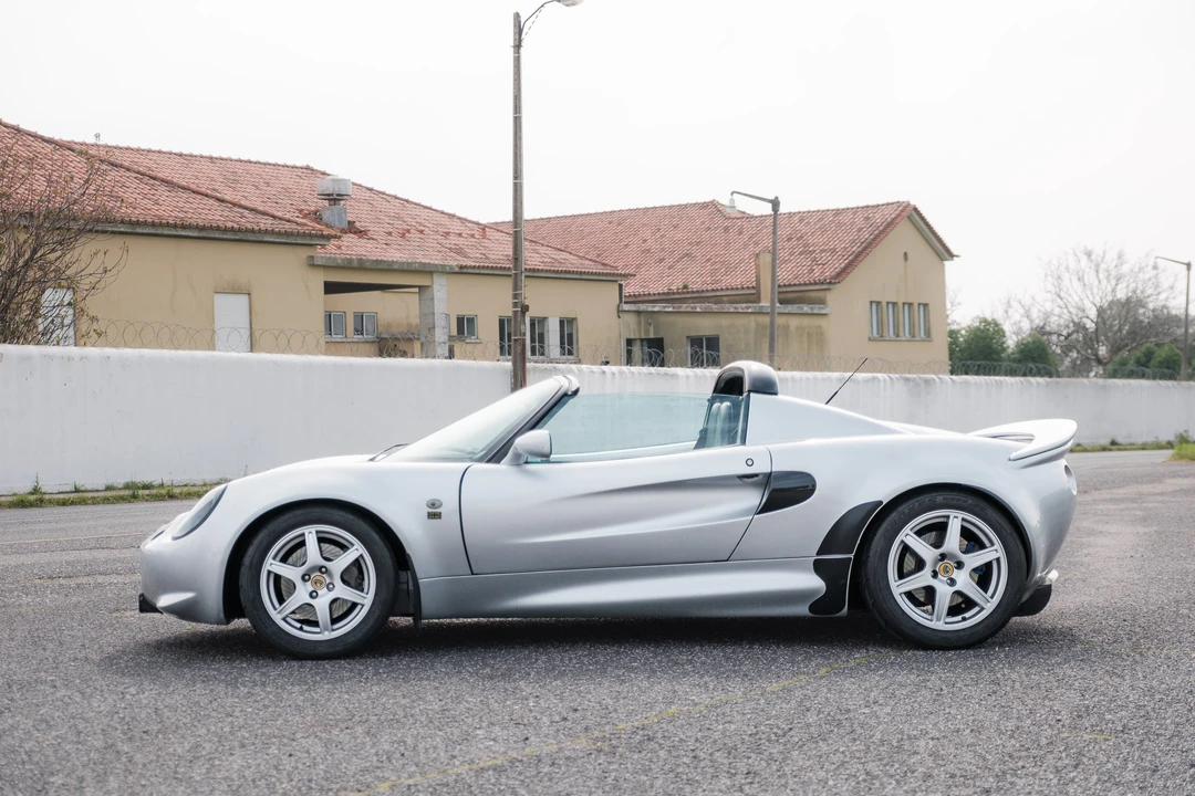 2000 Lotus Elise Series 1 - Image 9 of 31