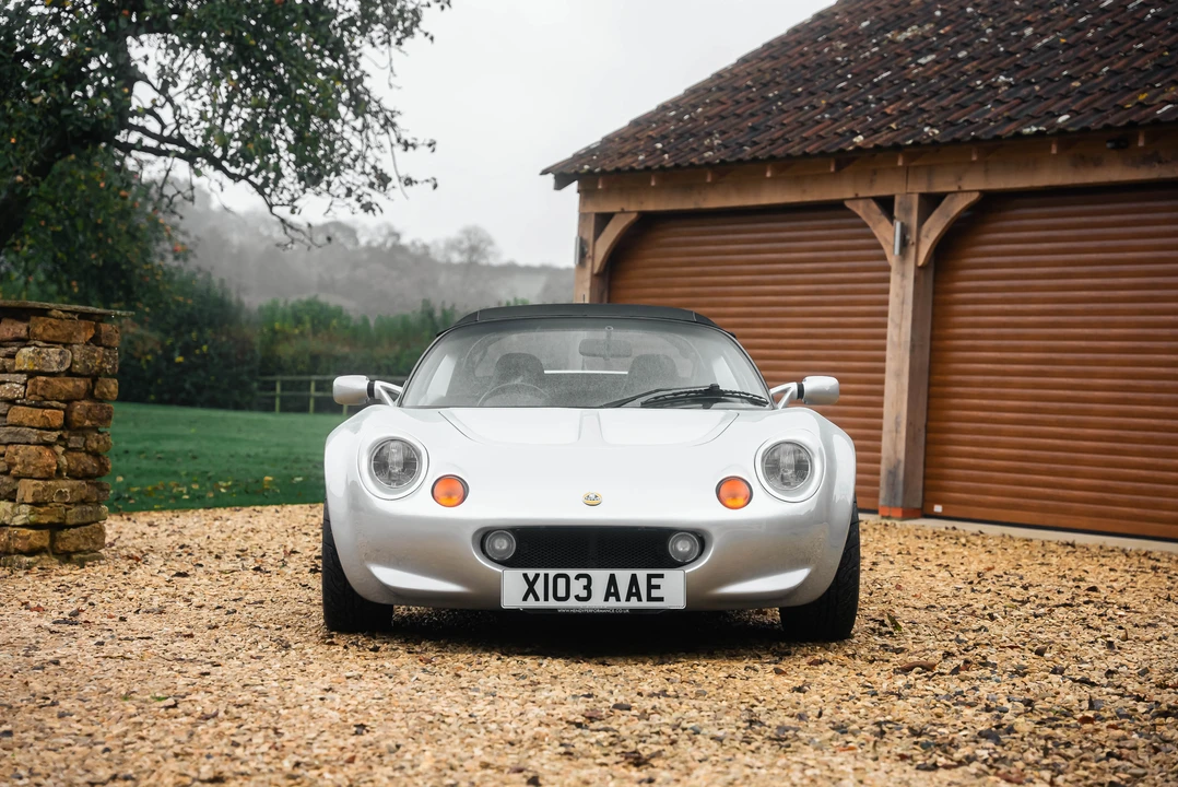 2000 Lotus Elise Series 1 - Image 2 of 31