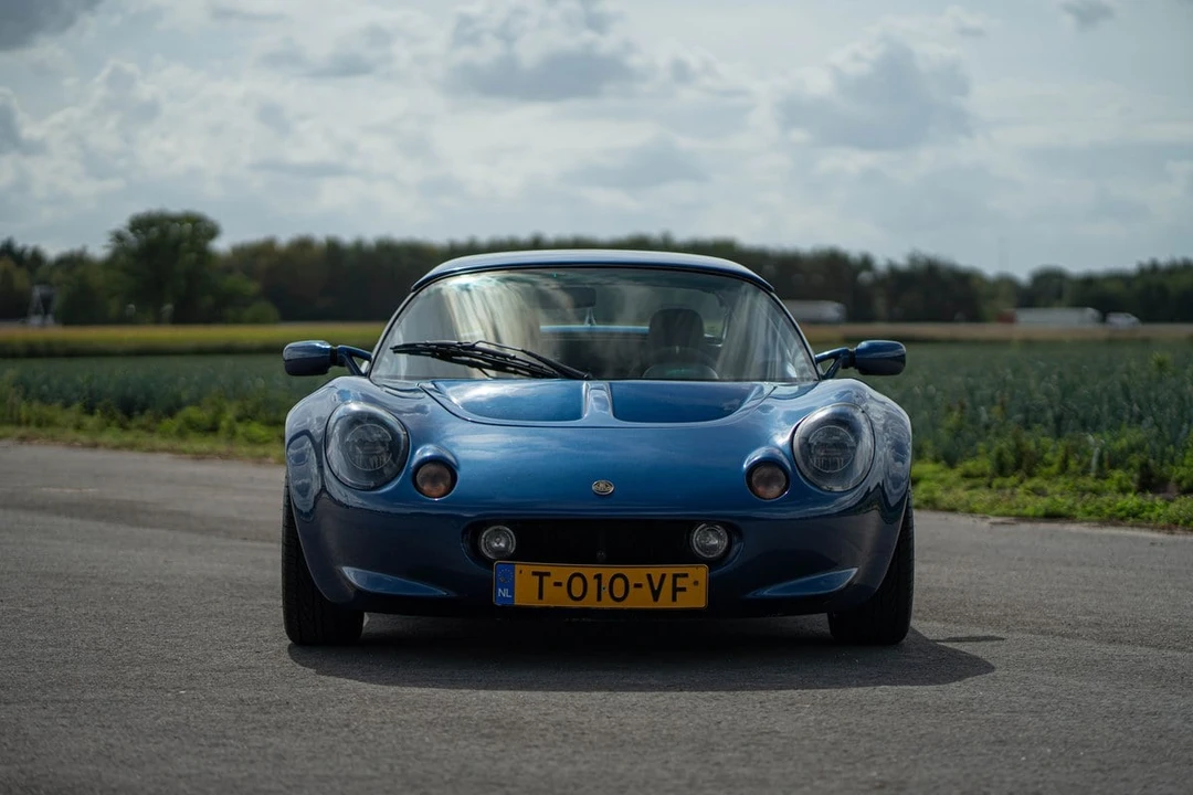 2000 Lotus Elise Series 1 - Image 17 of 30