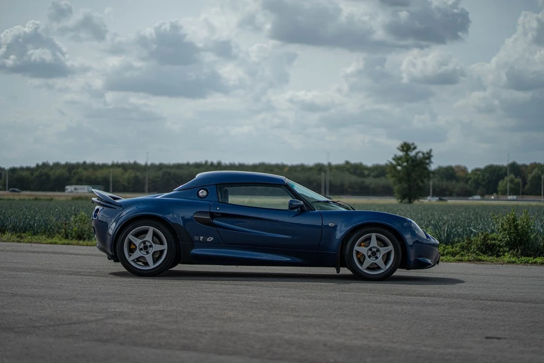 2000 Lotus Elise Series 1 - Image 6 of 30