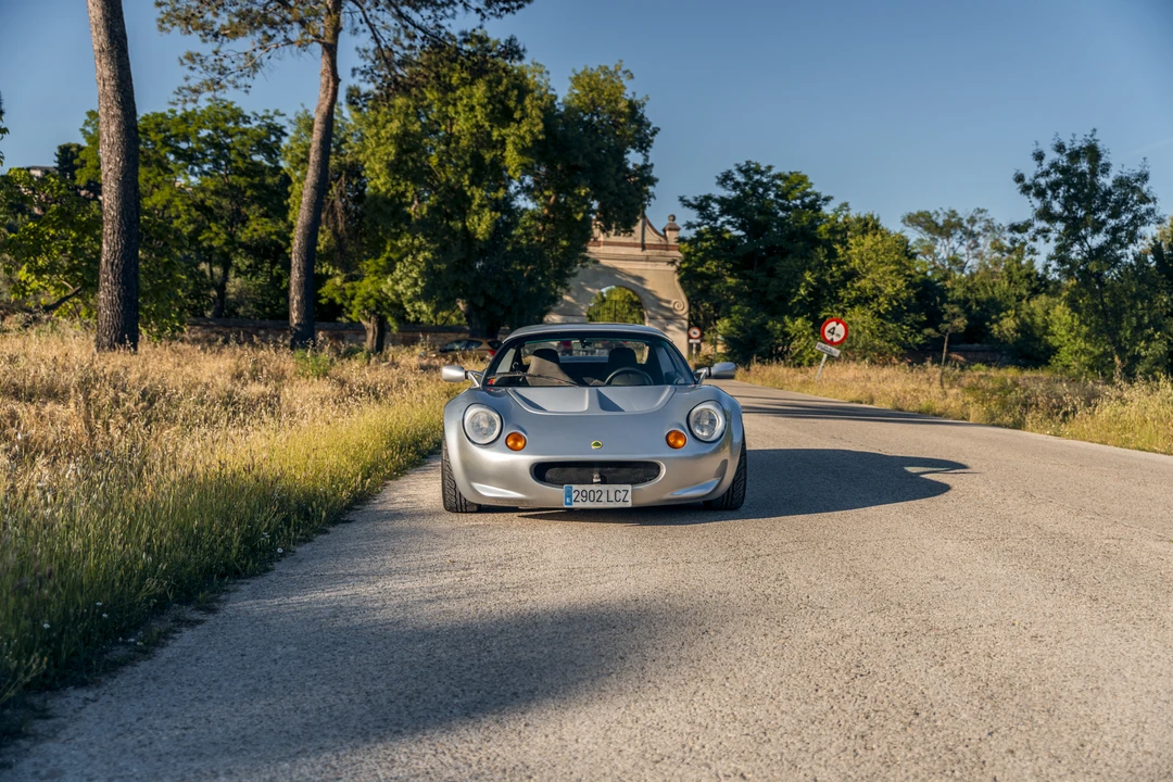 2000 Lotus Elise Series 1 - Image 11 of 31