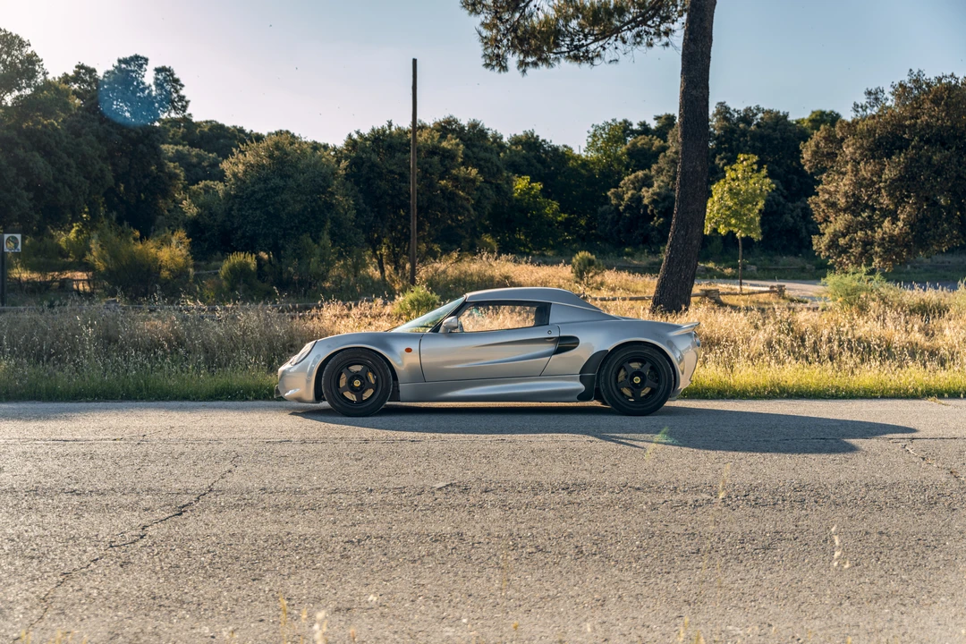 2000 Lotus Elise Series 1 - Image 25 of 31