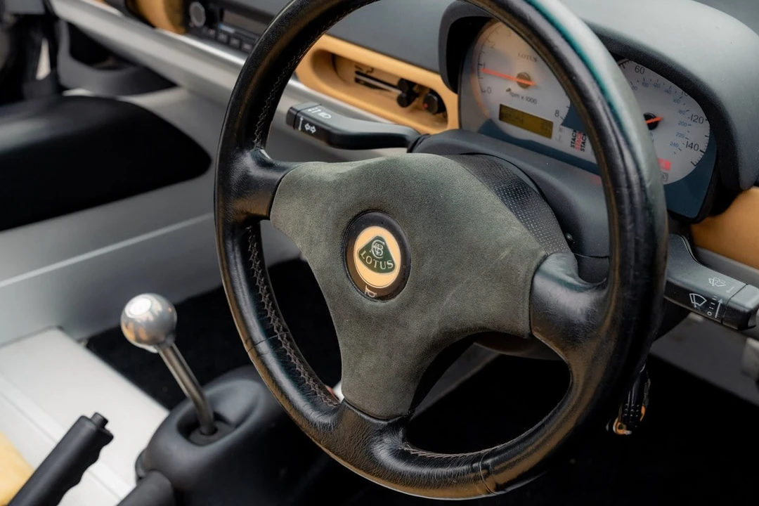 2000 Lotus Elise Series 1 - Image 29 of 30