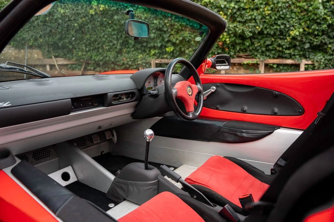 2000 Lotus Elise Series 1 - Image 4 of 30