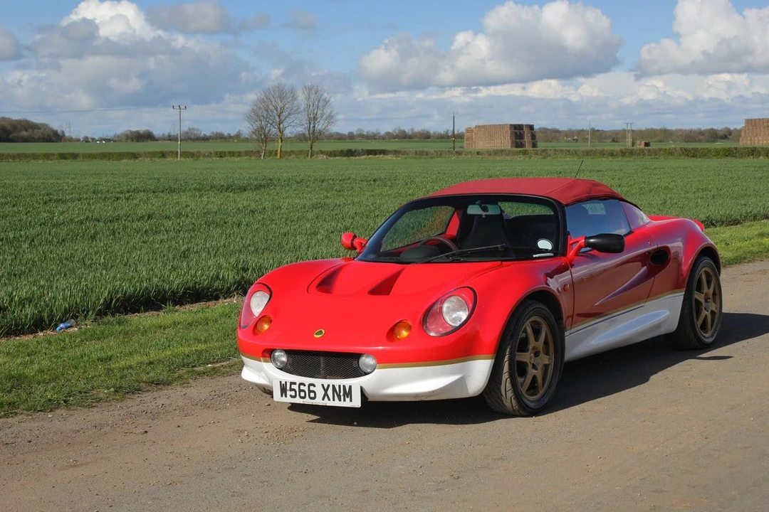 2000 Lotus Elise Series 1 - Image 17 of 30