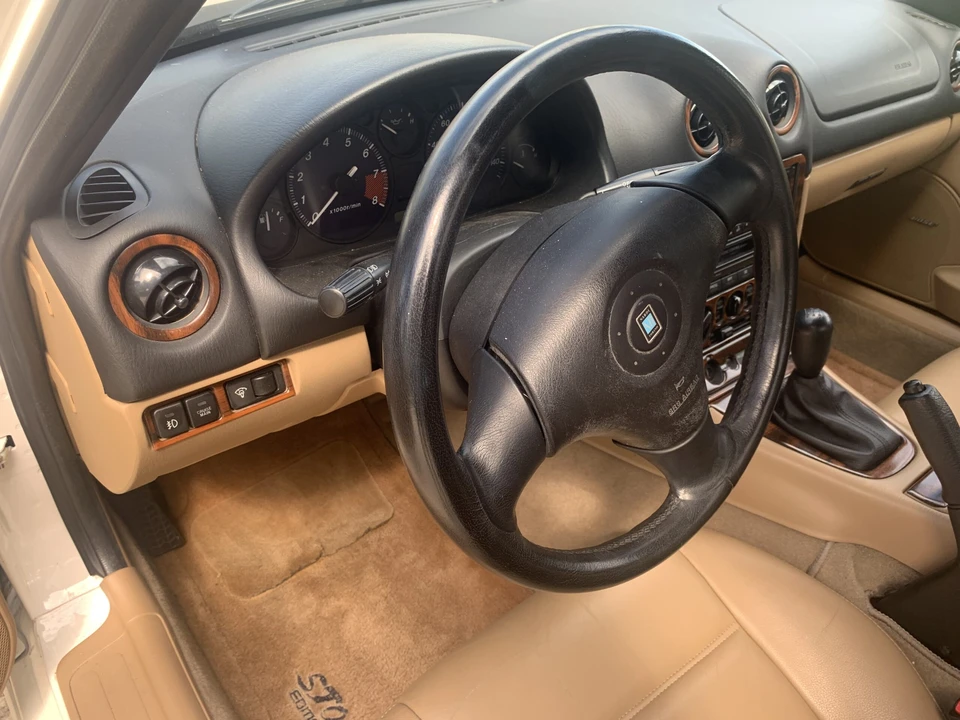 2000 Mazda NB MX-5 Miata - Image 6 of 10