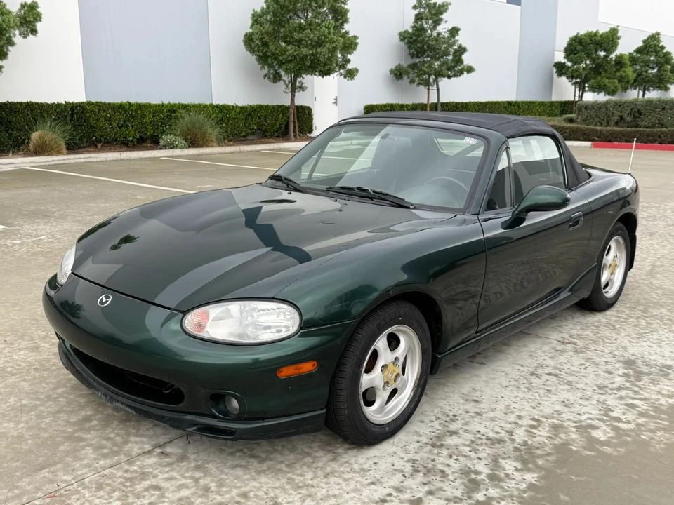 2000 Mazda NB MX-5 Miata - Image 28 of 31