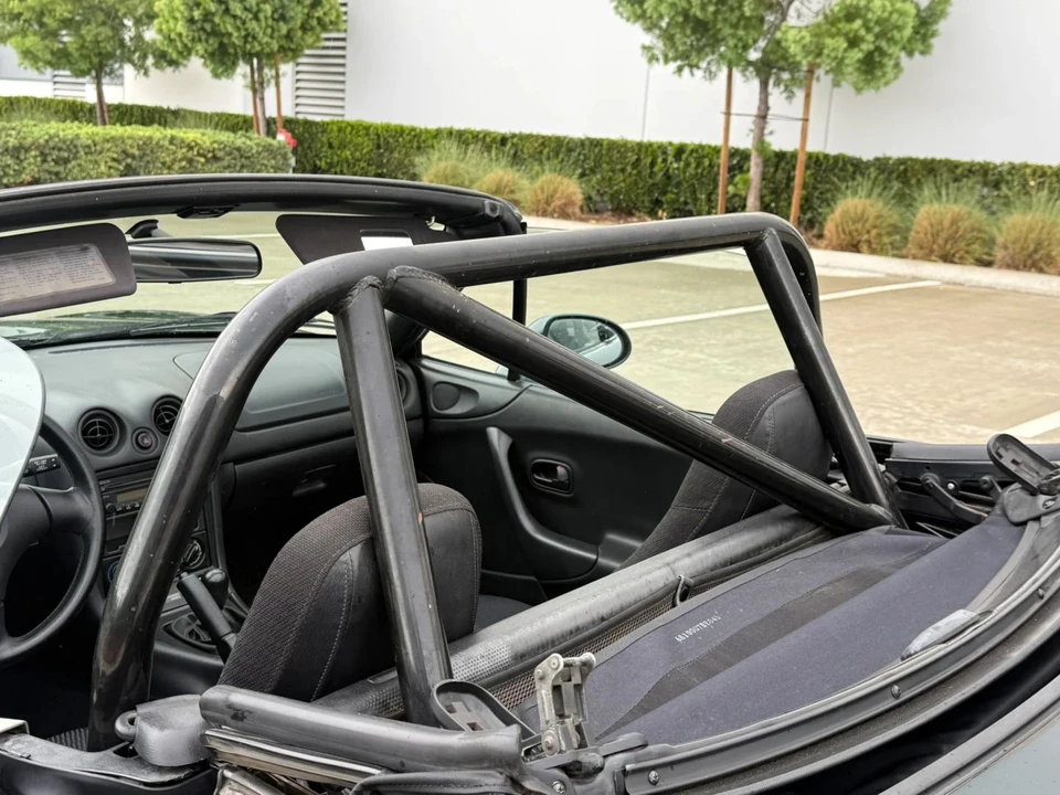 2000 Mazda NB MX-5 Miata - Image 19 of 31