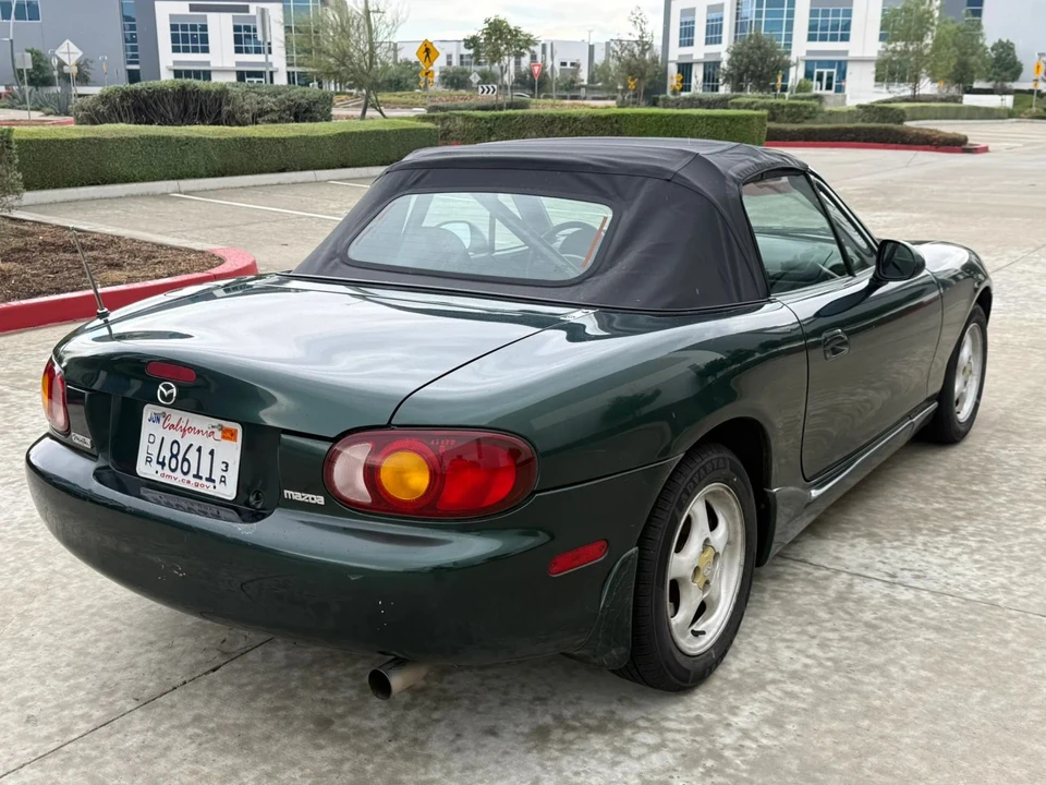 2000 Mazda NB MX-5 Miata - Image 4 of 31