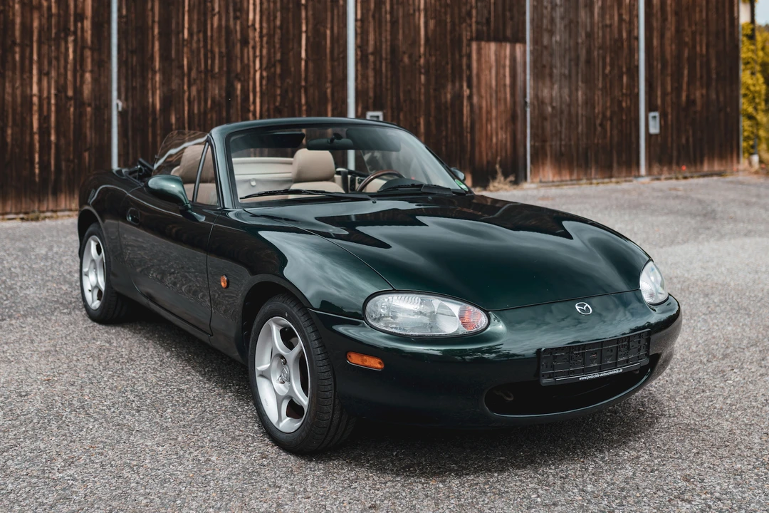 2000 Mazda NB MX-5 Miata - Image 2 of 31