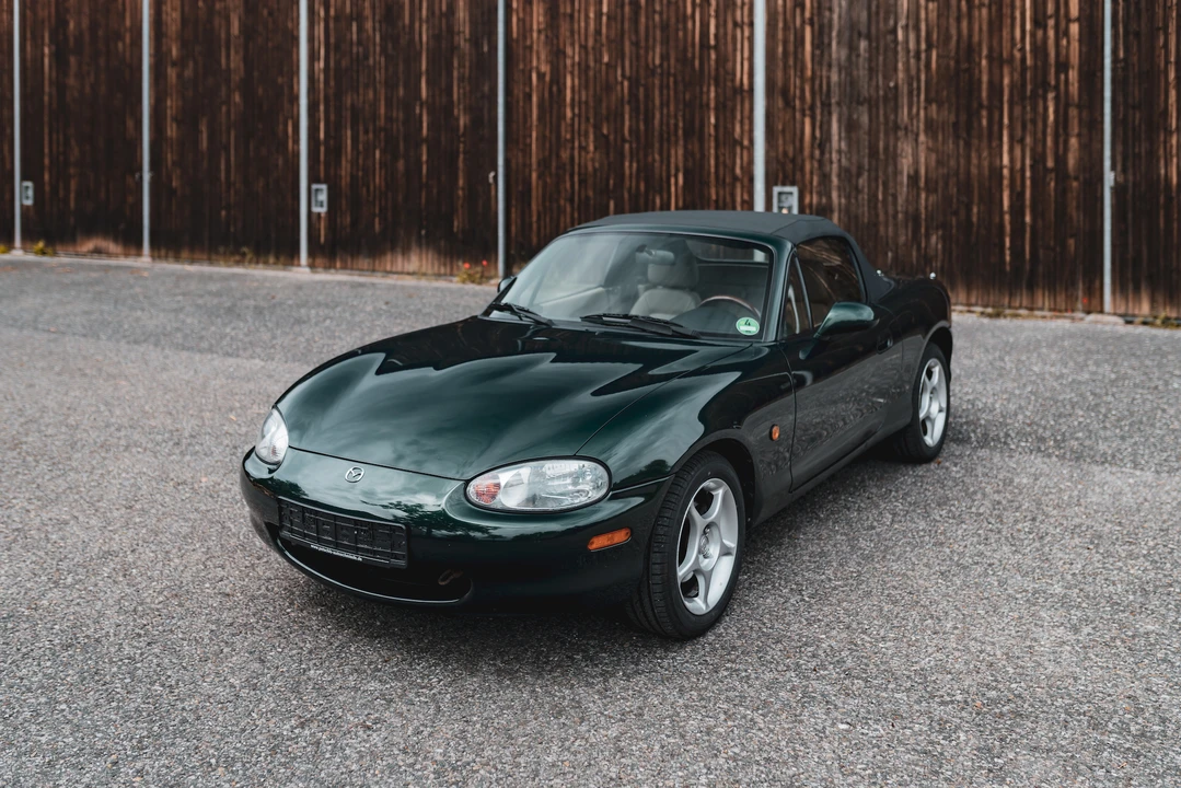 2000 Mazda NB MX-5 Miata - Image 18 of 31