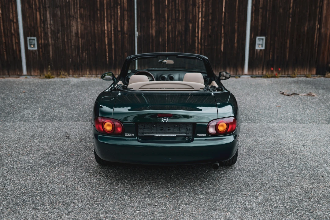 2000 Mazda NB MX-5 Miata - Image 7 of 31