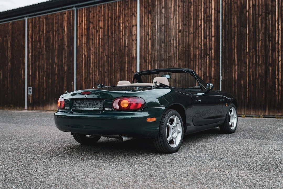 2000 Mazda NB MX-5 Miata - Image 14 of 31