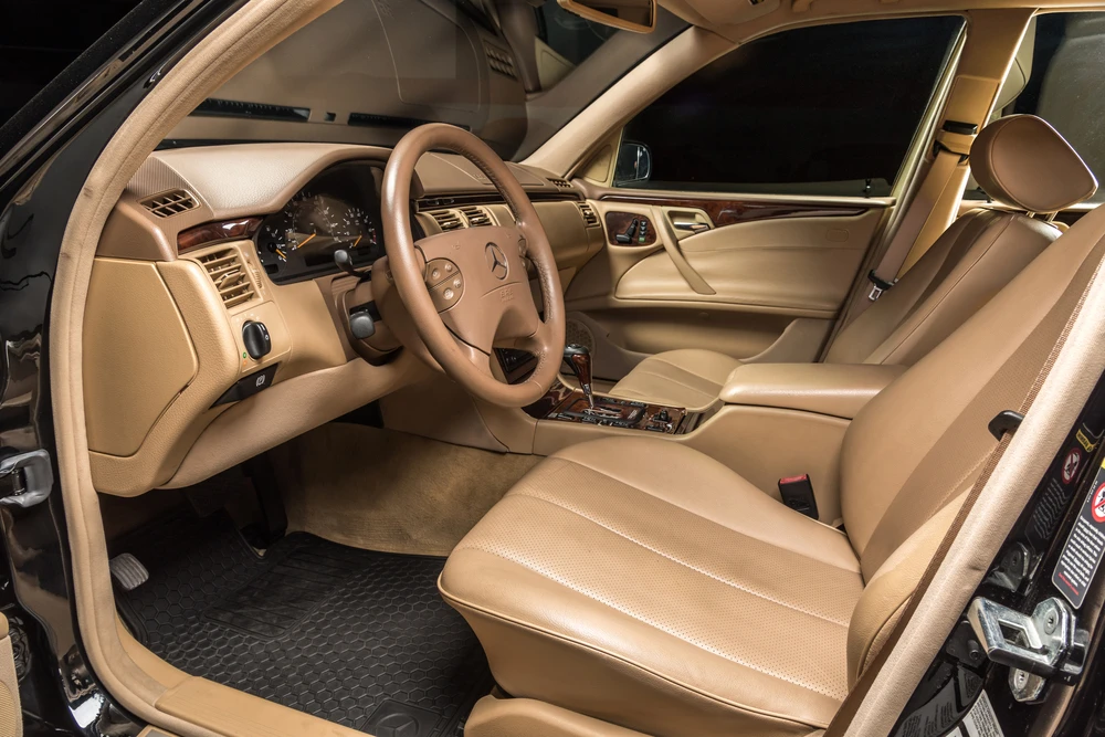 2000 Mercedes-Benz W210 E-Class - Image 4 of 6