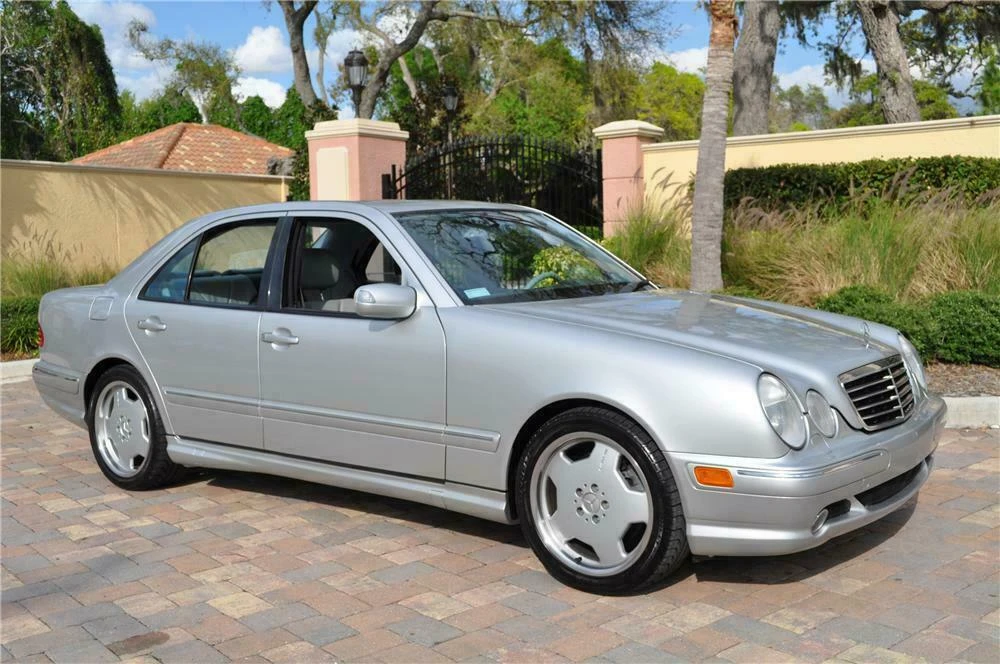 2000 Mercedes-Benz W210 E 36 & E 50 & E 55 & E 60 AMG - Image 2 of 5