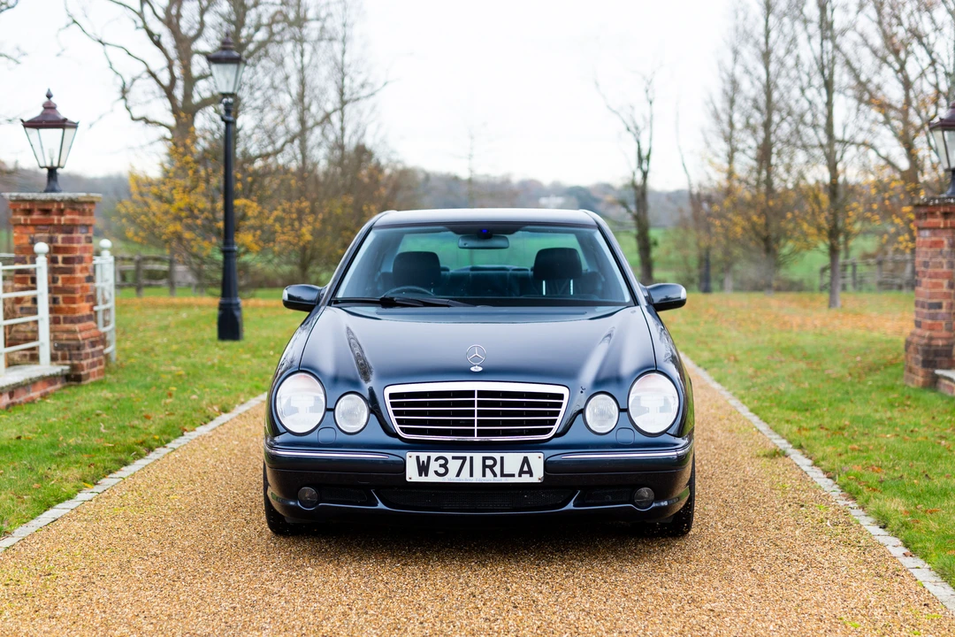 2000 Mercedes-Benz W210 E 36 & E 50 & E 55 & E 60 AMG - Image 5 of 31