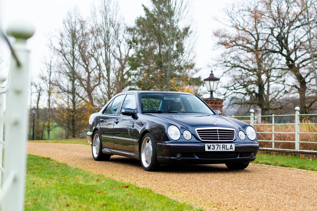 2000 Mercedes-Benz W210 E 36 & E 50 & E 55 & E 60 AMG - Image 4 of 31