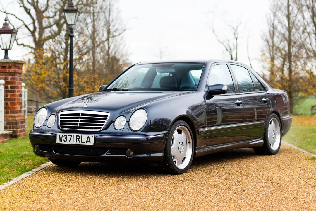 2000 Mercedes-Benz W210 E 36 & E 50 & E 55 & E 60 AMG - Image 2 of 31