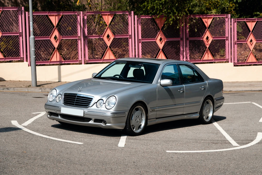 2000 Mercedes-Benz W210 E 36 & E 50 & E 55 & E 60 AMG - Image 5 of 31